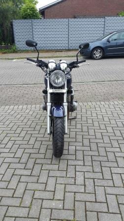 Neuer Scheinwerfer