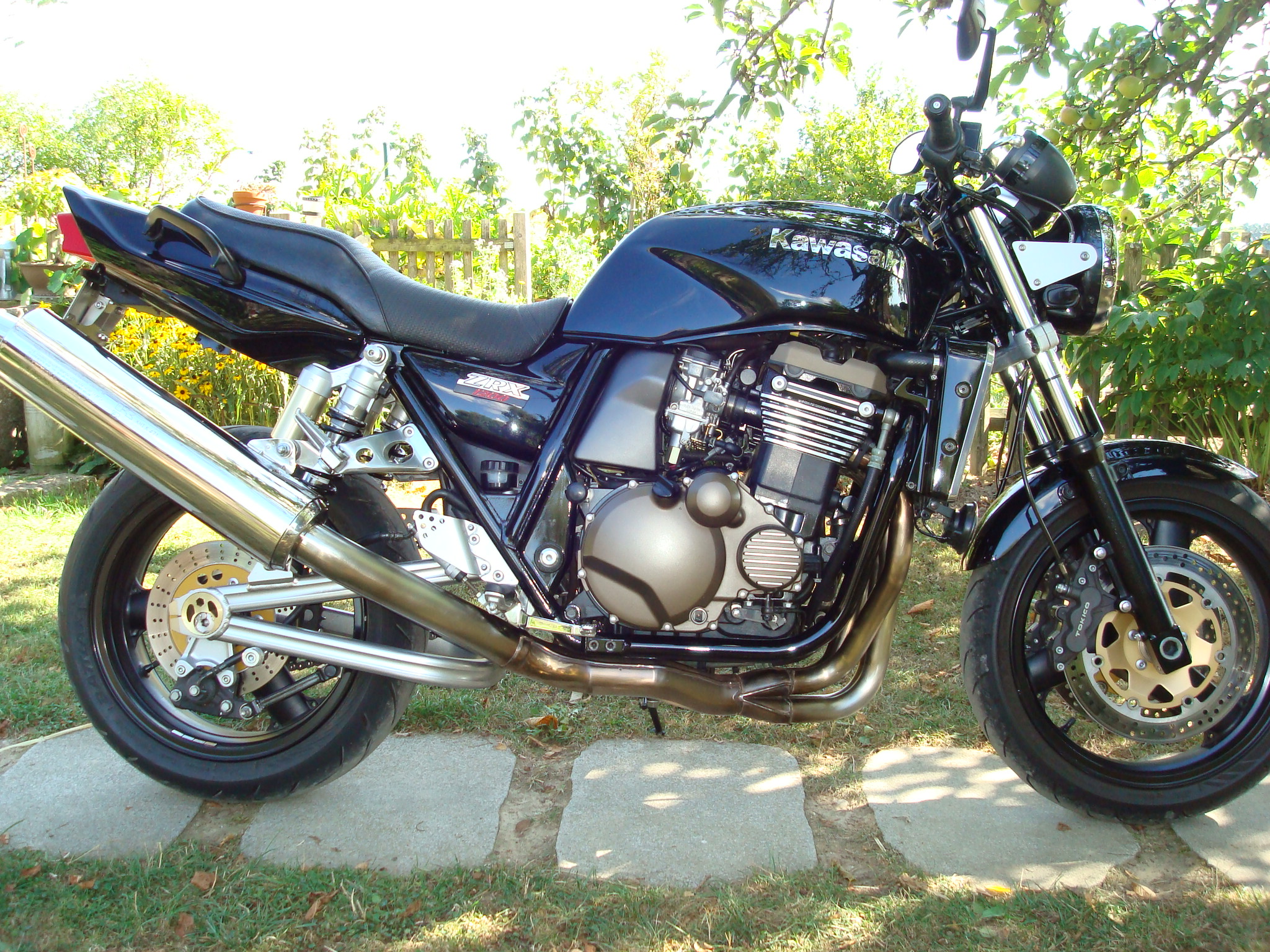 ZRX 1200N