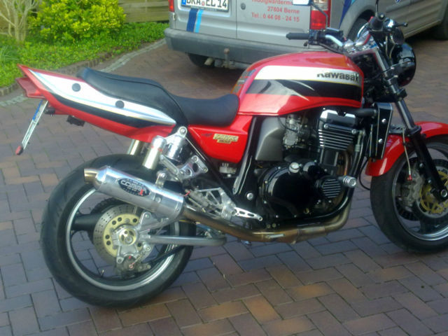 Zette's ZRX 1100 N