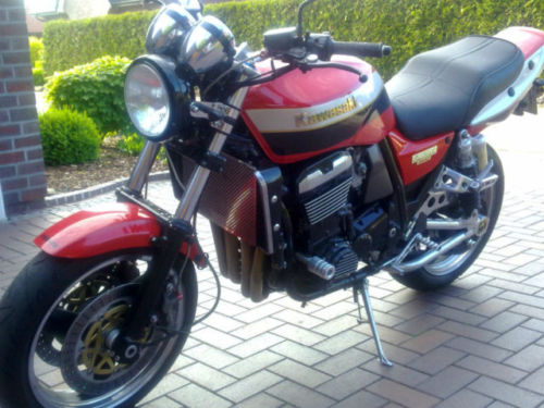 Zette's ZRX 1100 N